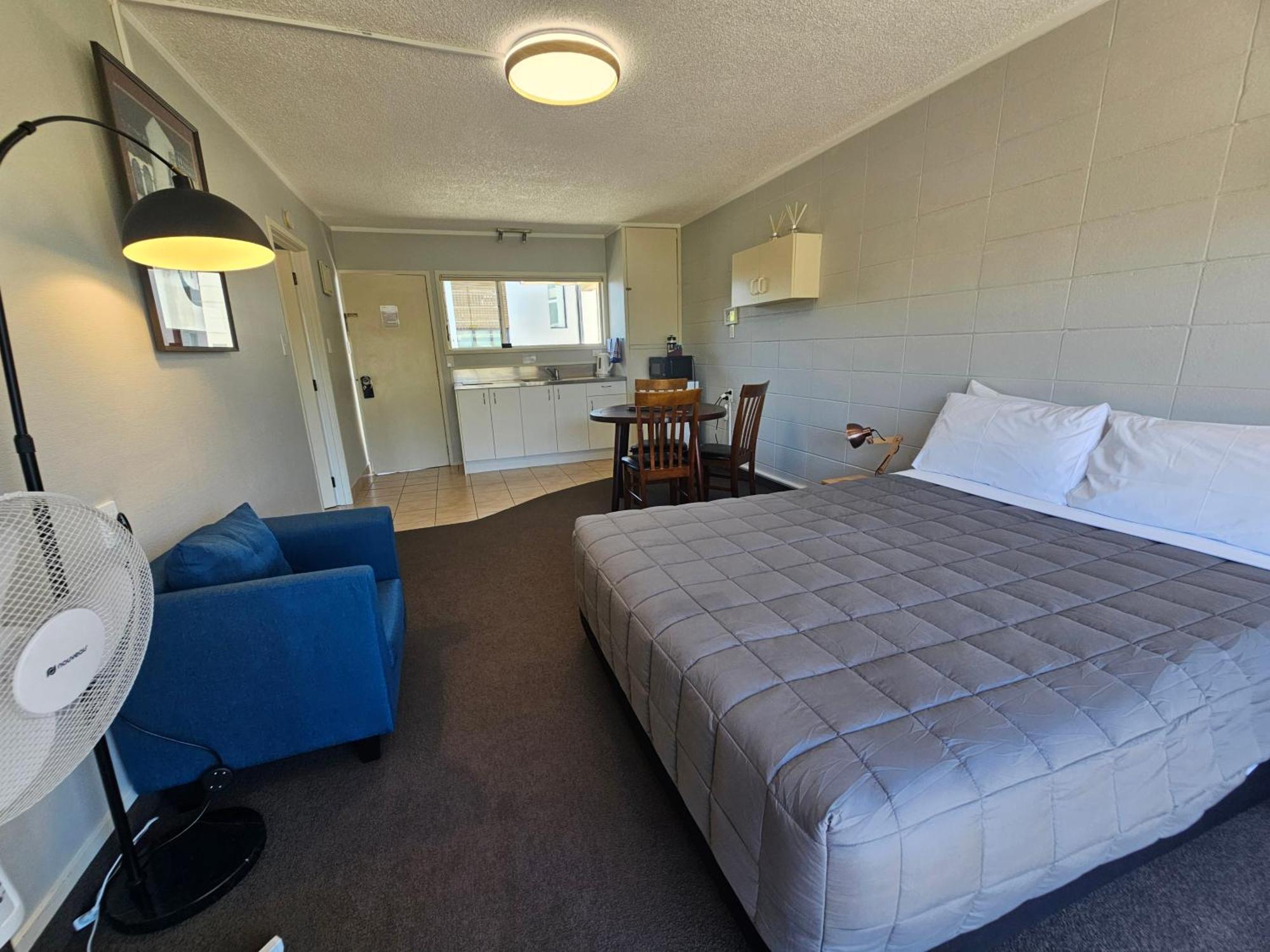 Tui Oaks Motel Tauposjön Exteriör bild