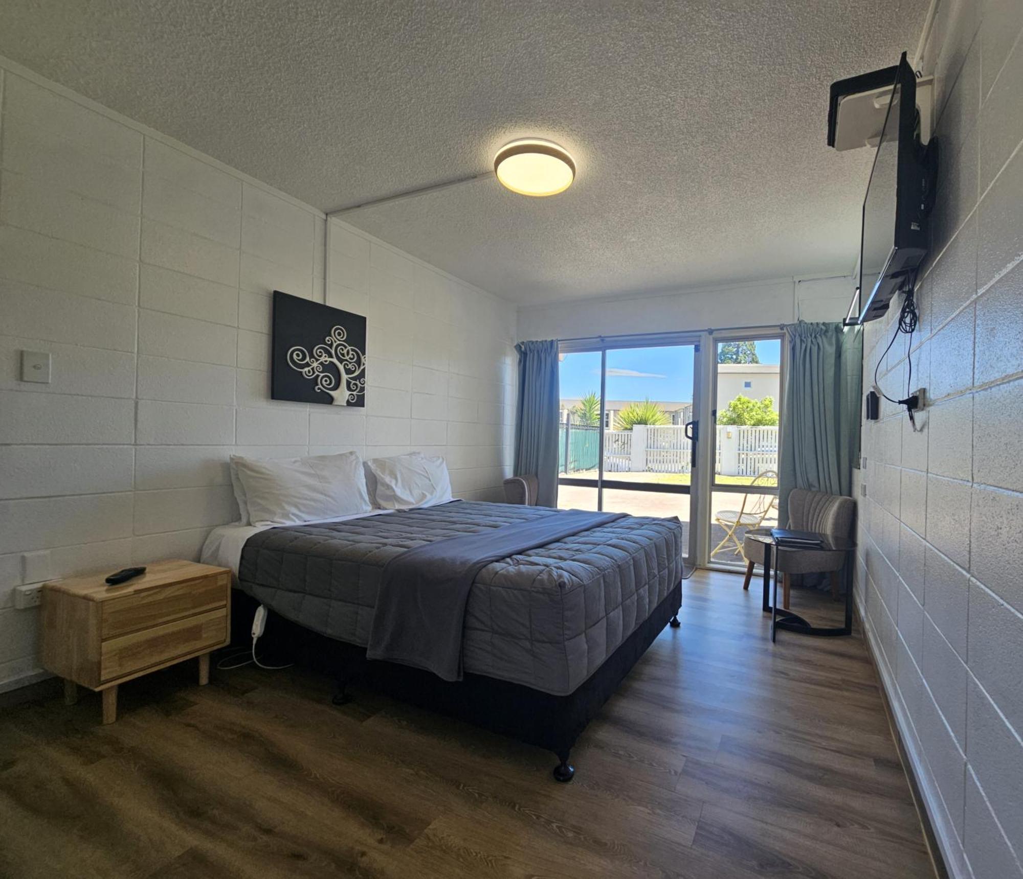 Tui Oaks Motel Tauposjön Exteriör bild